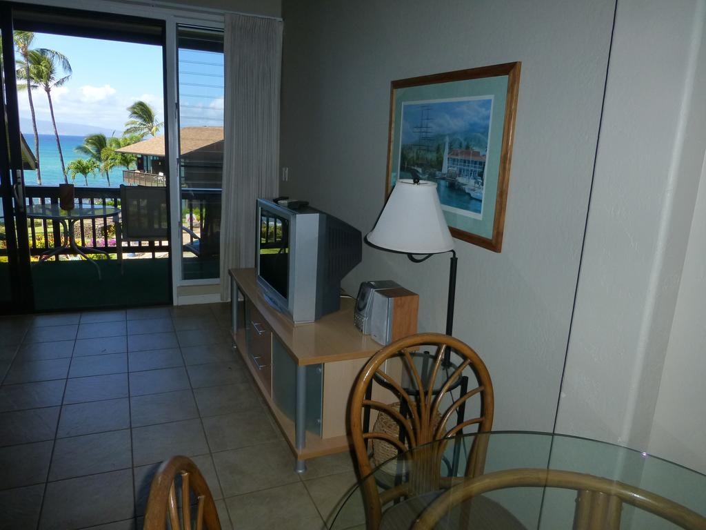 Mahina Surf 220 By Redawning Apart otel Lahaina Dış mekan fotoğraf